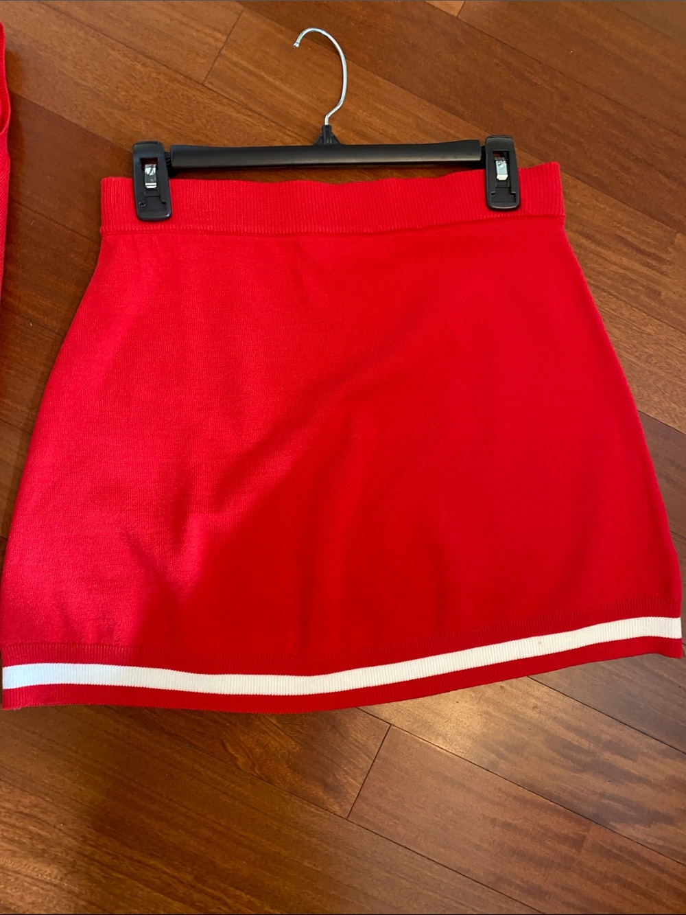 Red Knit Bandeau Crop Top & mini skirt Set w/White Trim Day + Moon Sz M LIKE NEW - Picture 5 of 16